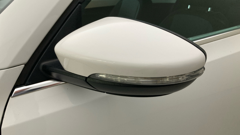 Volkswagen Beetle 1.2 TSI Design 3dr Petrol Hatchback